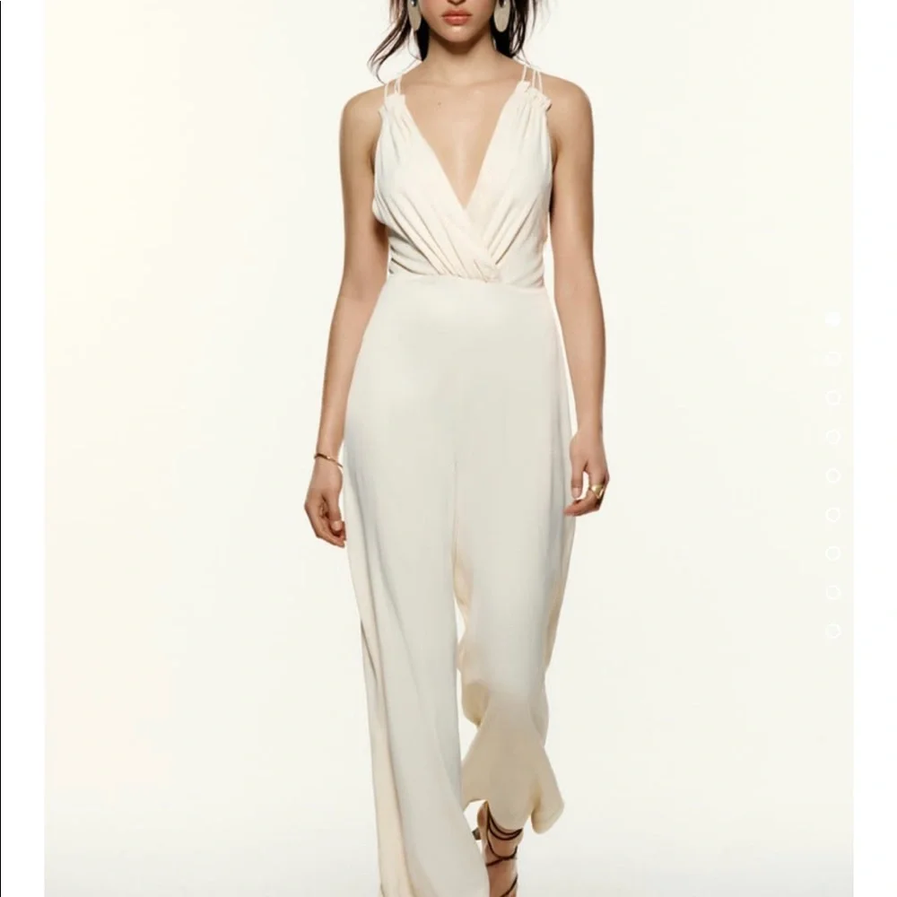 Zara ivory jumpsuit size medium - Picture 1 of 11
